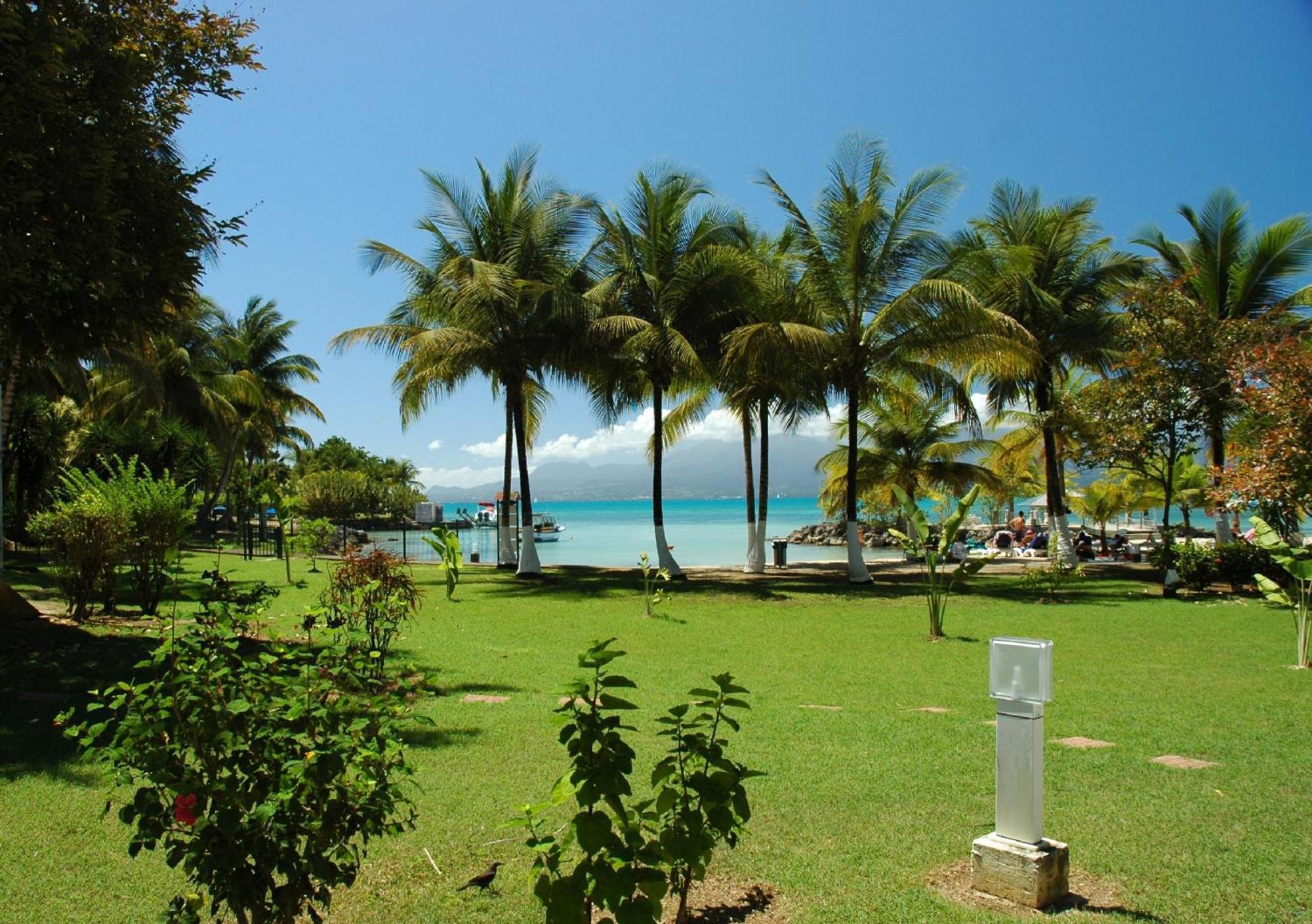 Canella Beach Hotel Le Gosier  Exterior photo