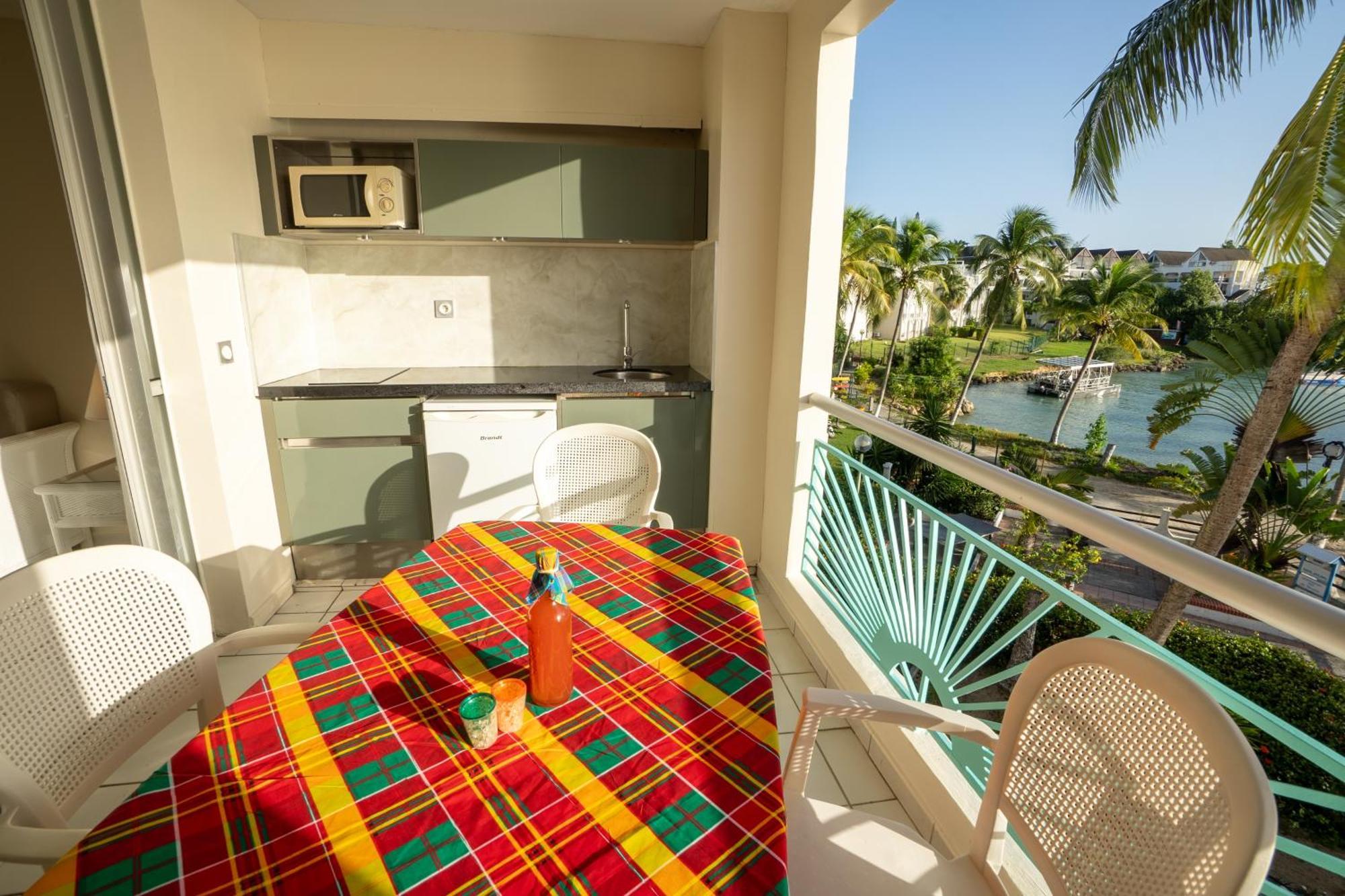 Canella Beach Hotel Le Gosier  Exterior photo