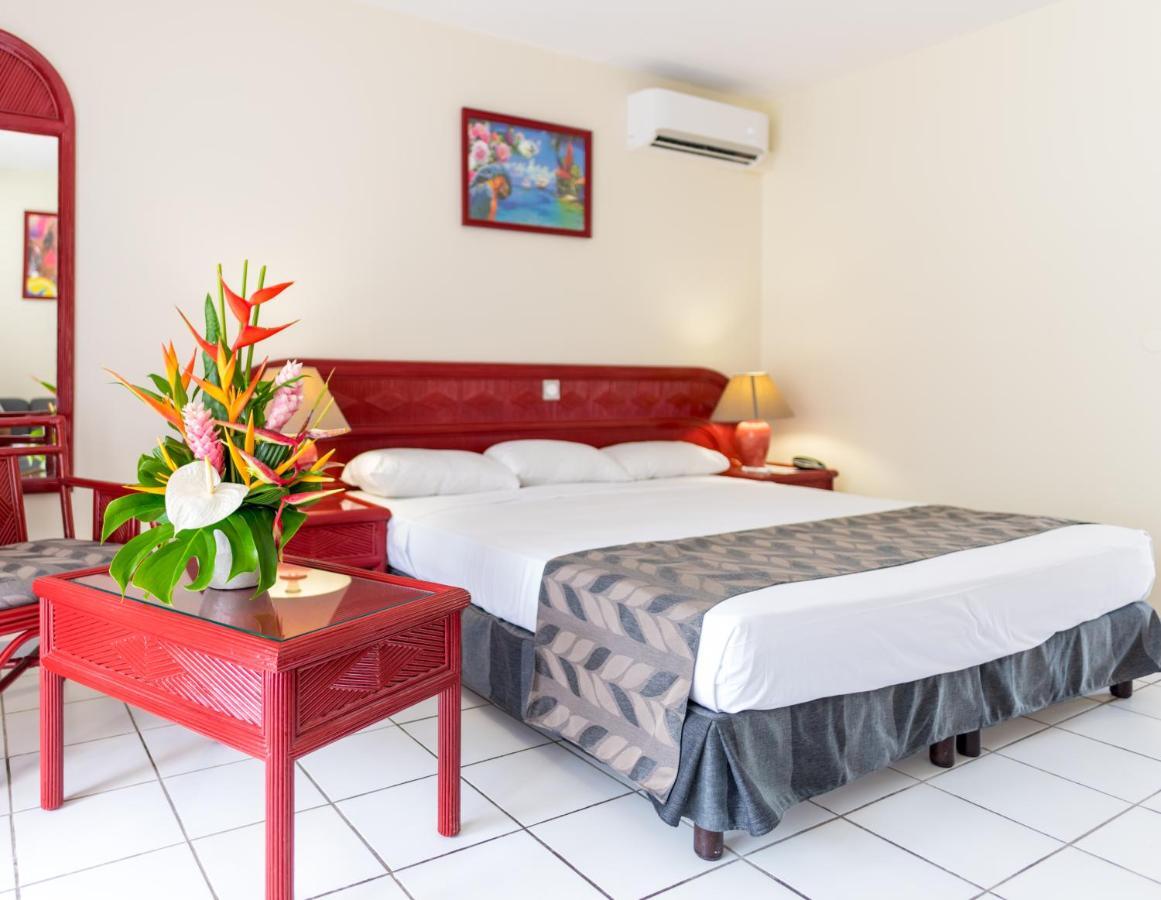 Canella Beach Hotel Le Gosier  Exterior photo