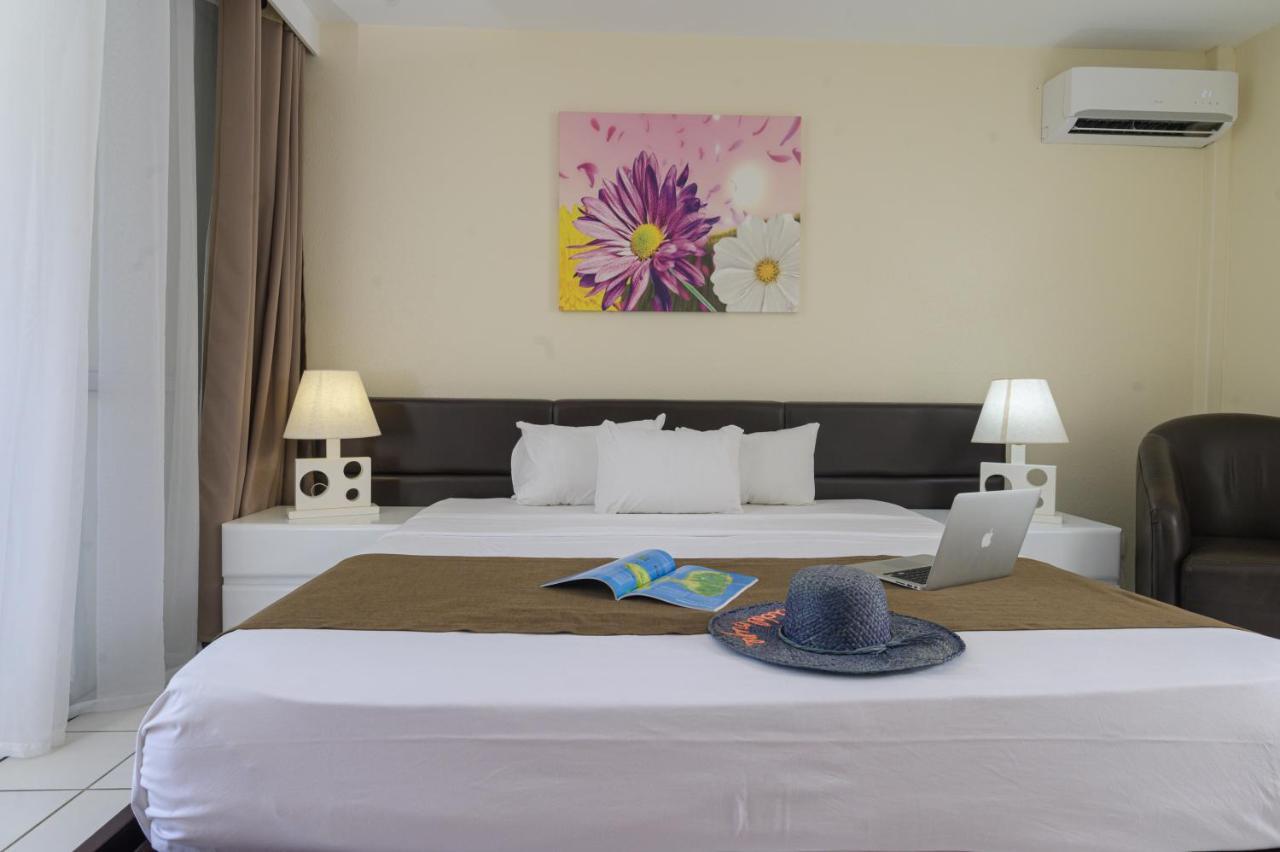 Canella Beach Hotel Le Gosier  Exterior photo